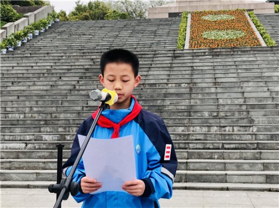 图片10 .jpg