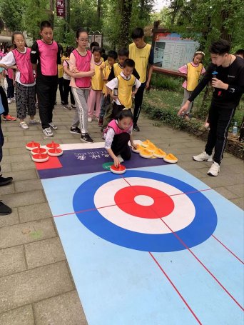 F:\发宜教云家长学校文章\1追梦一\6、五（4）班 许婧煊家庭（追梦）【10月19日】\许婧煊家庭9.jpg许婧煊家庭9