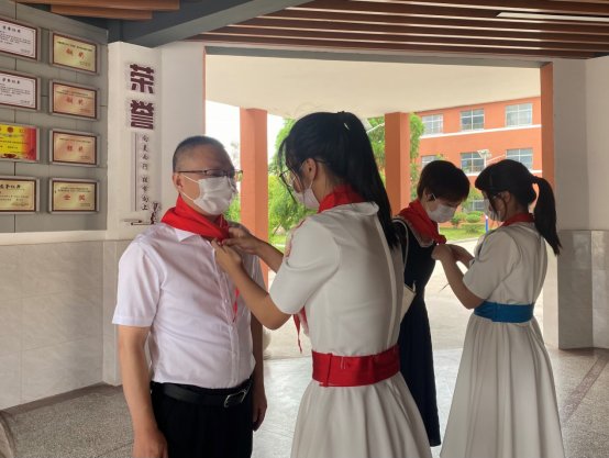 微信图片_20220602145615.jpg