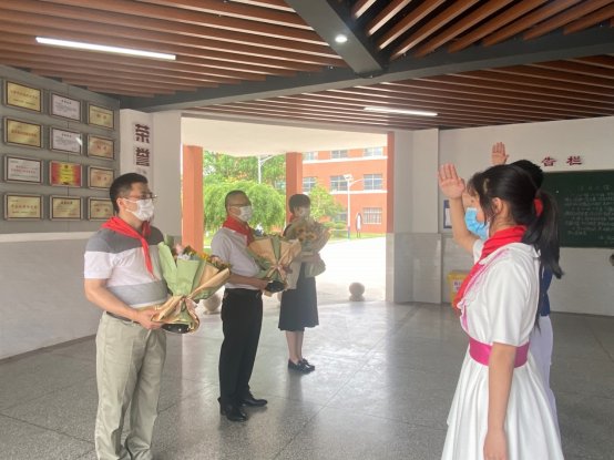 微信图片_20220602145620.jpg