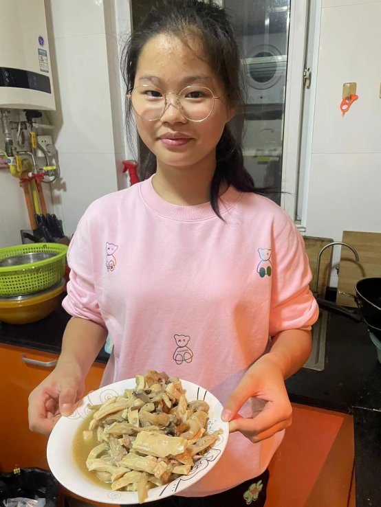 六(6)孙艺嘉.jpg