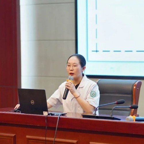 C:\Users\asus\Desktop\图片\fc7f7450f92b9fdfa4d281822f52e31e_副本.jpg