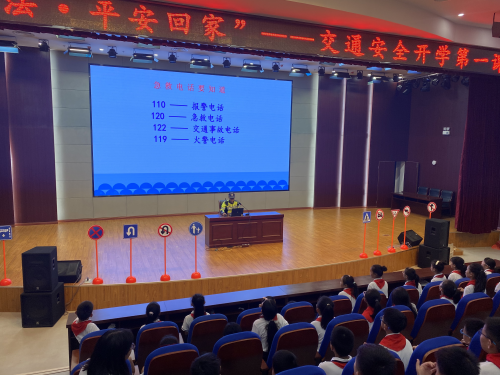 C:\Users\asus\Desktop\交通安全公众号\图片\354da83079c3bf8991868e076671d58d_副本.png