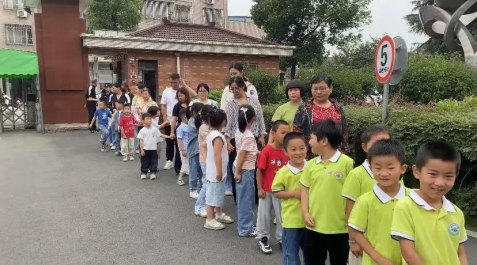 https://mmbiz.qpic.cn/sz_mmbiz_jpg/nNticfn7DOwhW1xYiaaDEgCy8IHTbG6v0828szIcO1FibUBbWp1qkLQk4EmpL4VtsoIBbf2Bo5LnYU2IMVyETaa8w/640?wx_fmt=jpeg