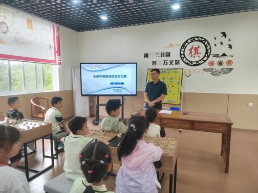 https://mmbiz.qpic.cn/sz_mmbiz_jpg/nNticfn7DOwgicQcHQtNe6glvnxMetWQyEeMHia5hvEHFtIjElfXcxFDicrJLzF1mZIicVHEqLqxQDC0Zq38JN0icFMQ/640?wx_fmt=jpeg