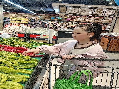8 (6)